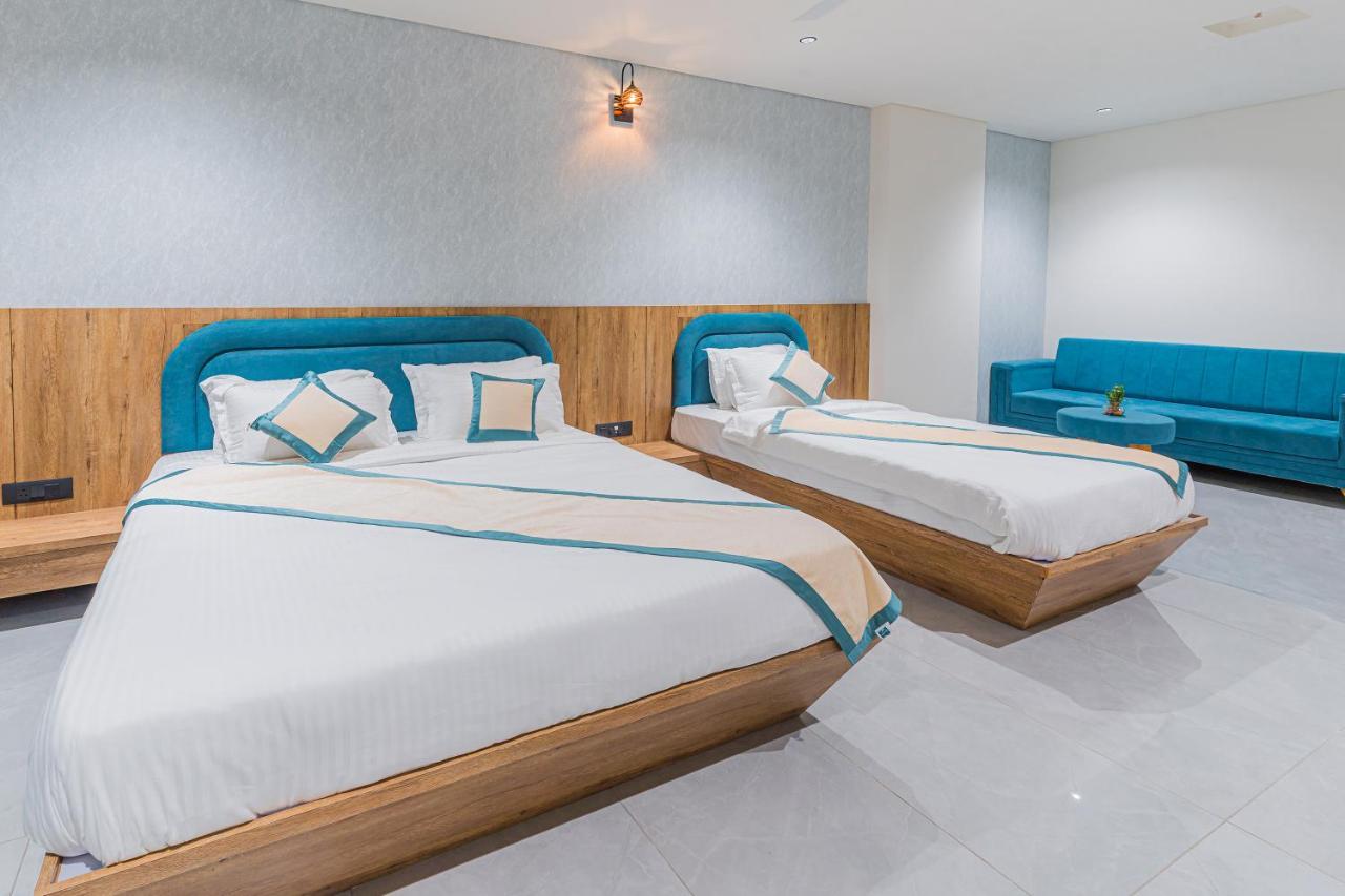 Hotel The Grand Heaven جاندي نجر المظهر الخارجي الصورة