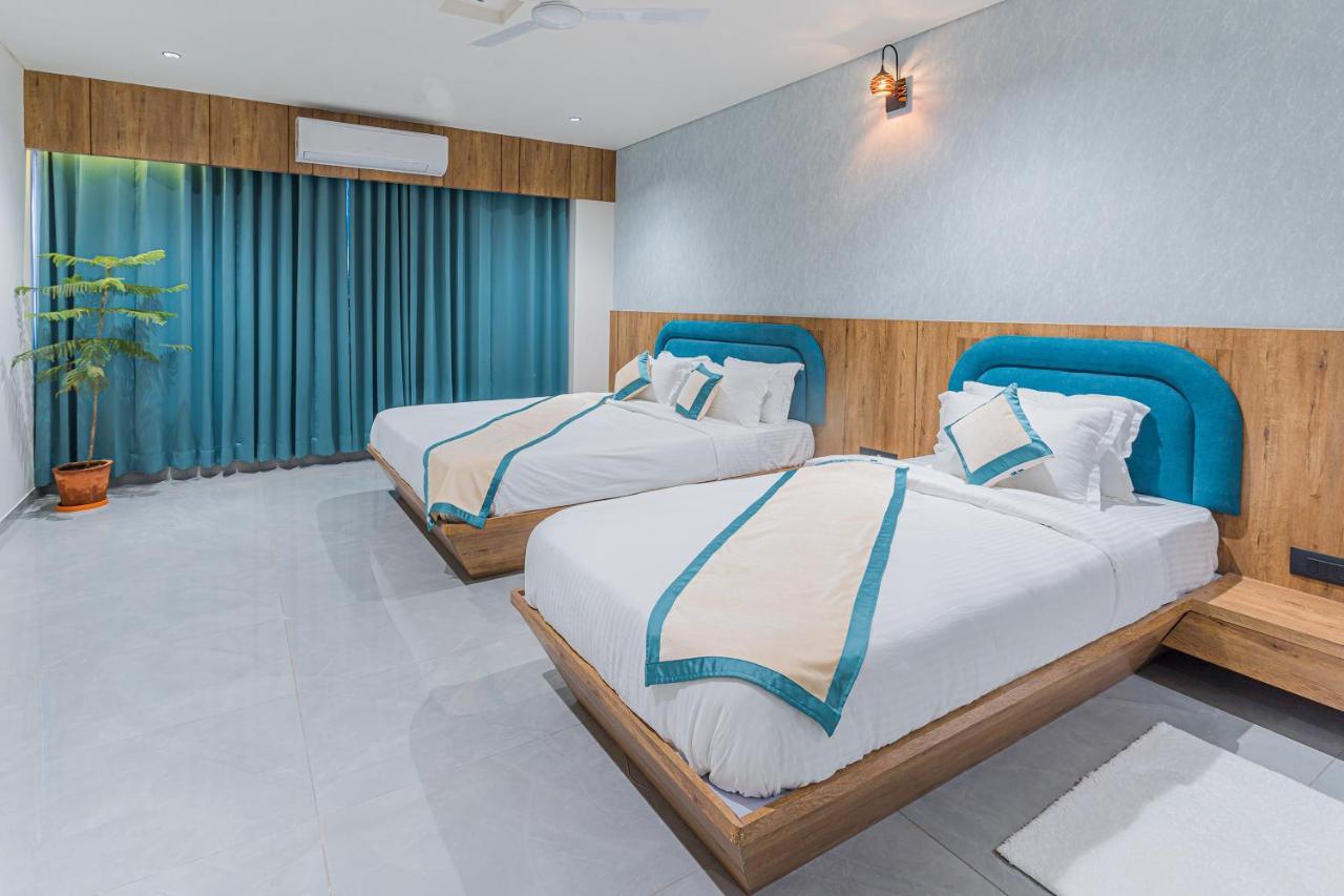 Hotel The Grand Heaven جاندي نجر المظهر الخارجي الصورة